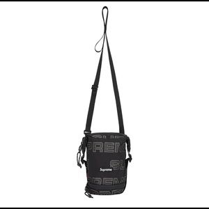 Supreme Neck Pouch FW21 New Authentic